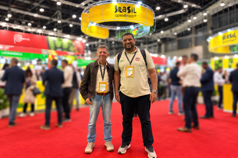 Amigos na feira Brasil Expo